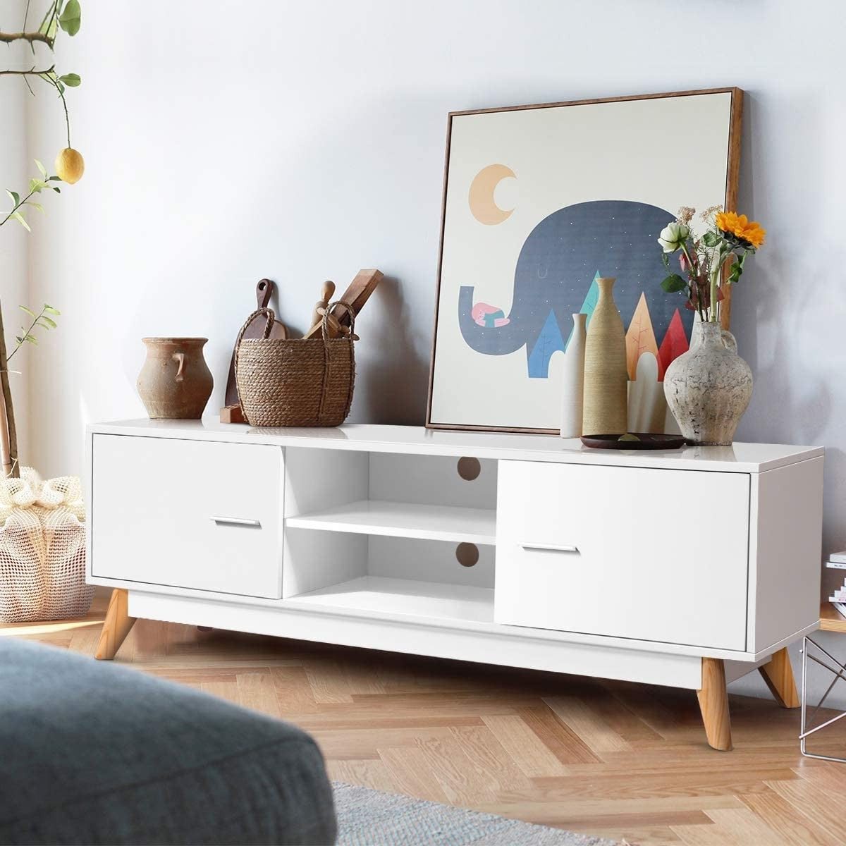 The Spotlight Stand- Glamorocean Collection